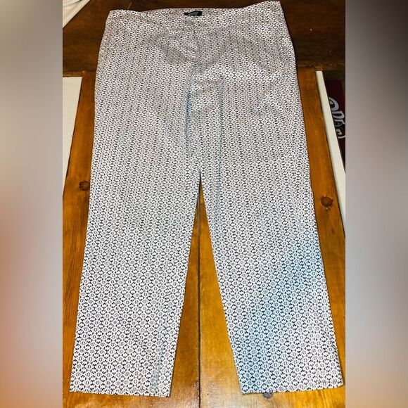 Jones New York Pants Black/White Patterned Pants size 14 - Picture 1 of 5